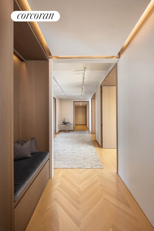 551 West 21st Street, Unit 16B photo 9