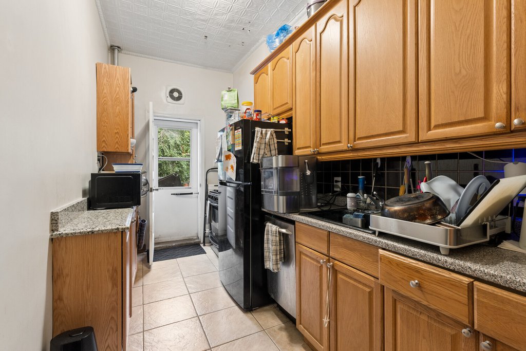 271 12th Street, Unit GARDEN photo 4