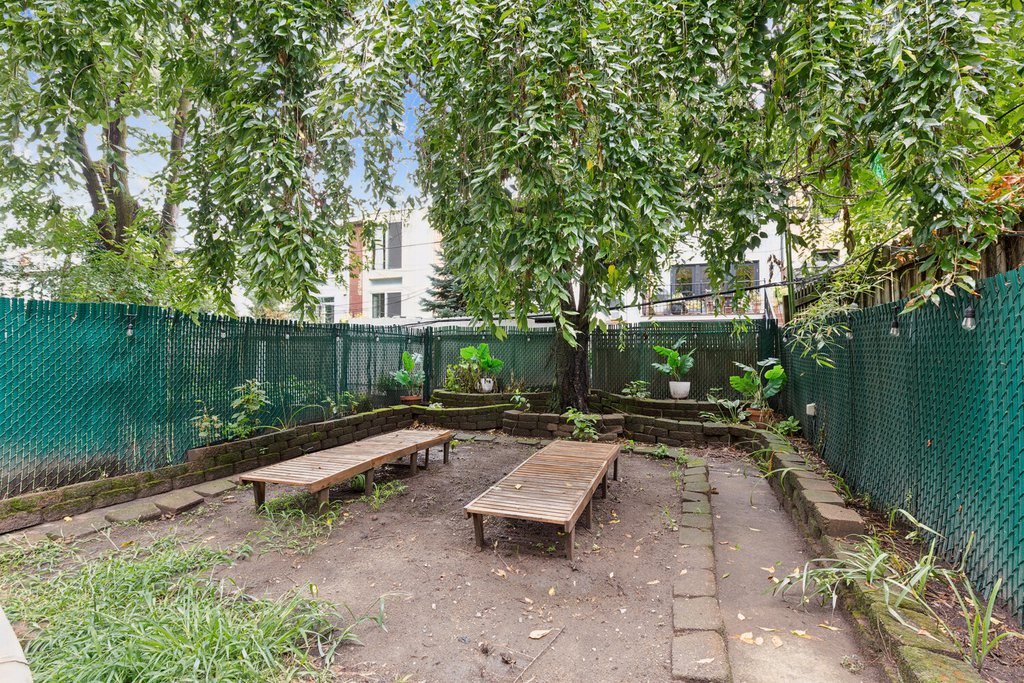 271 12th Street, Unit GARDEN photo 5