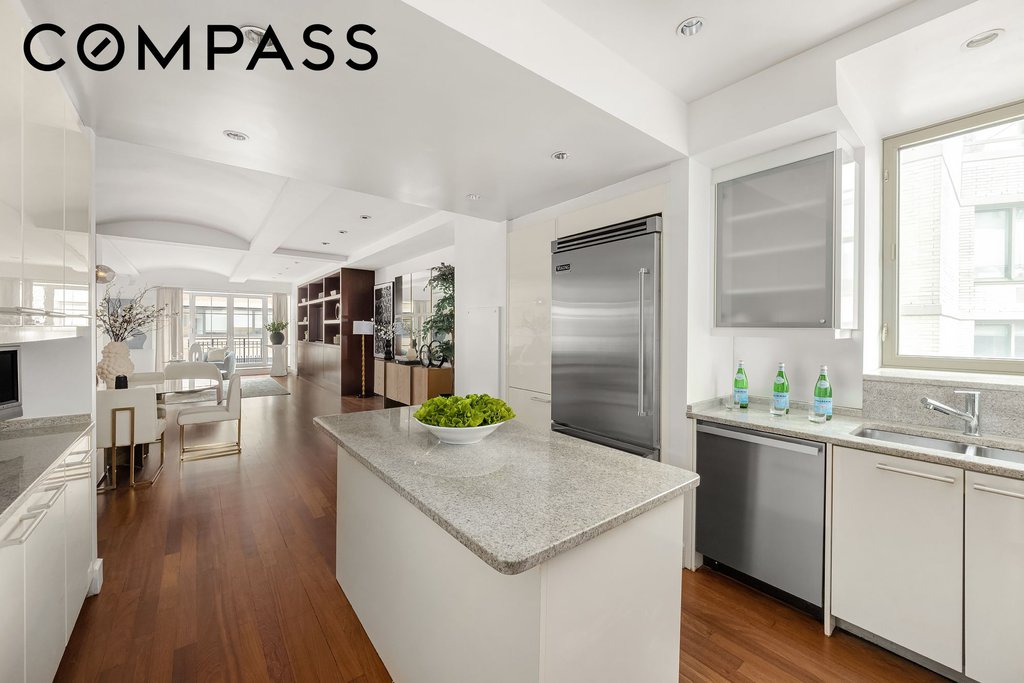 43 West 64th Street, Unit 7A photo 9