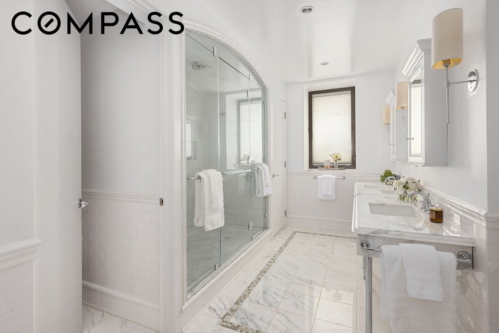43 West 64th Street, Unit 7A photo 12