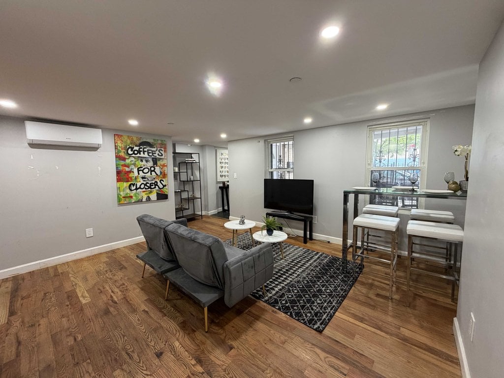 75 Woodbine Street, Unit 1B
