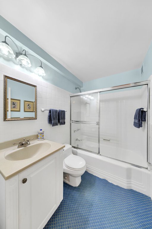 710 Park Avenue, Unit 2A photo 9