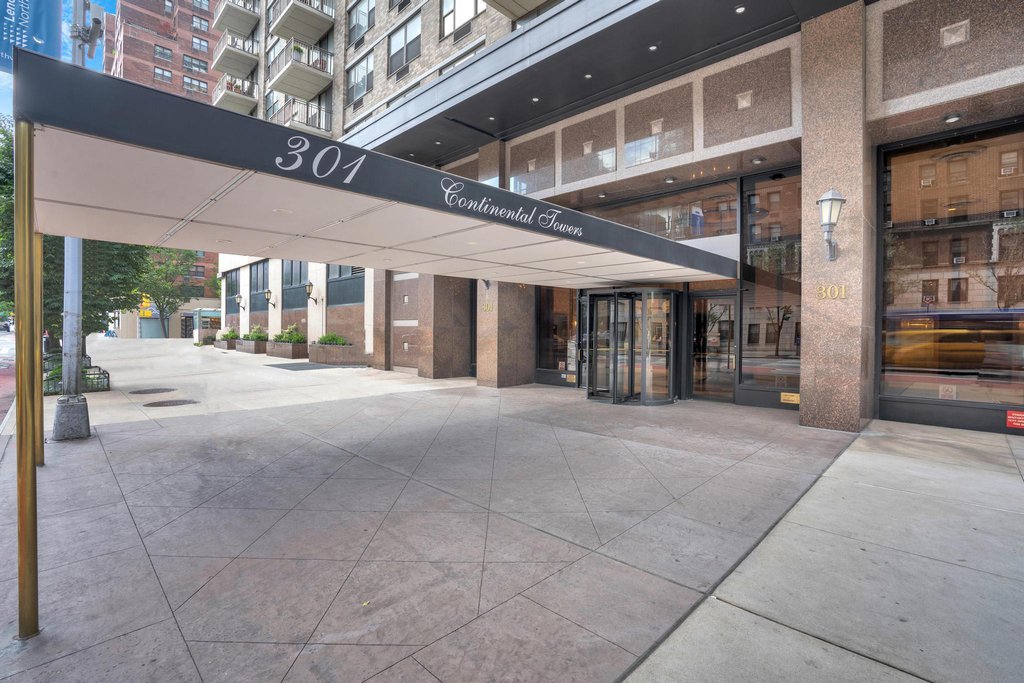 301 East 79th Street, Unit 28K photo 9