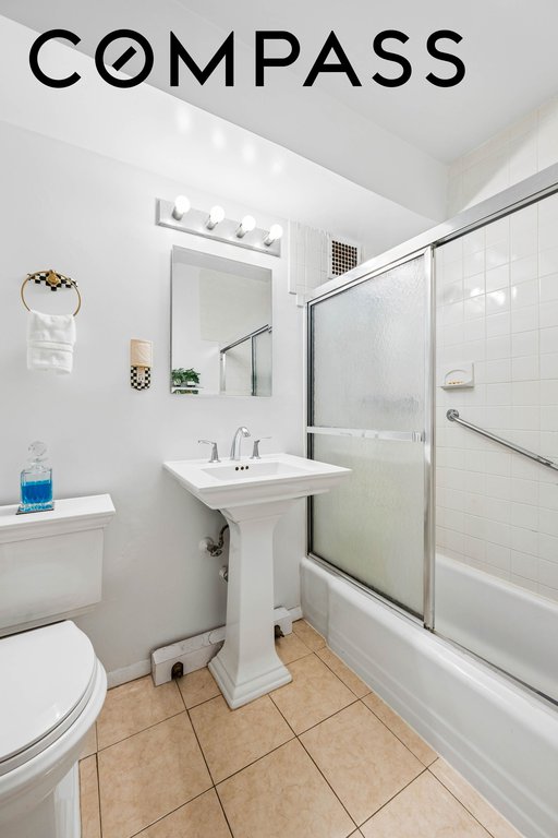 401 East 65th Street, Unit 6J photo 4