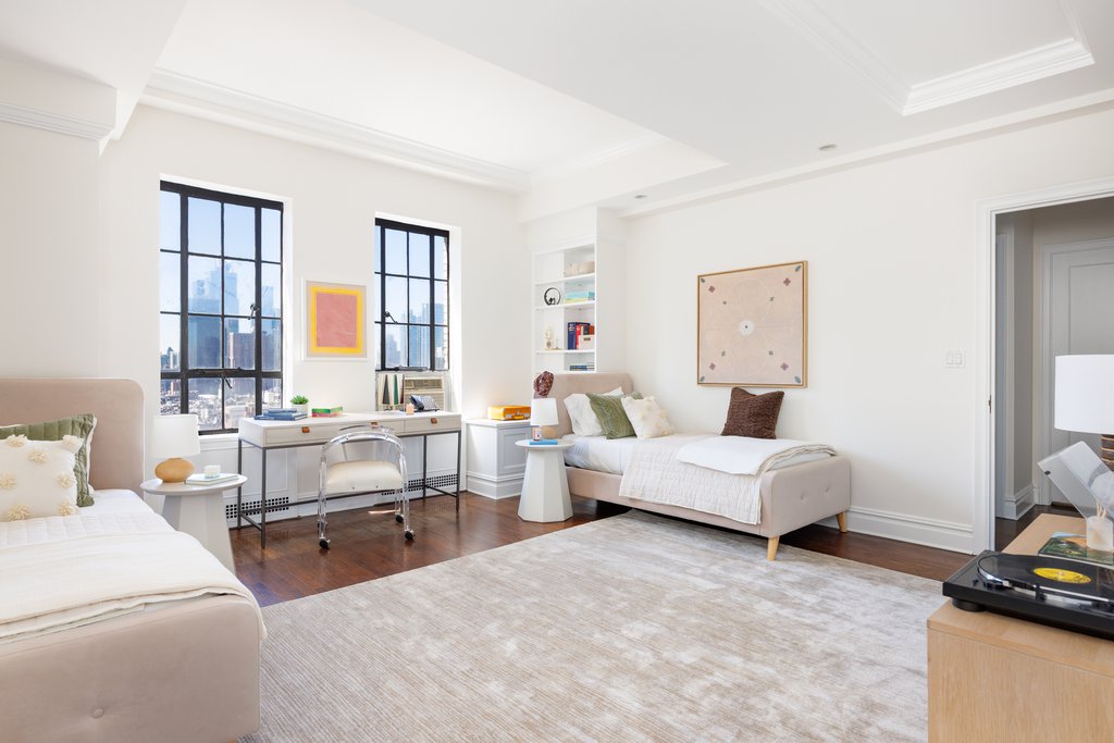 350 West 57th Street, Unit 19C photo 11