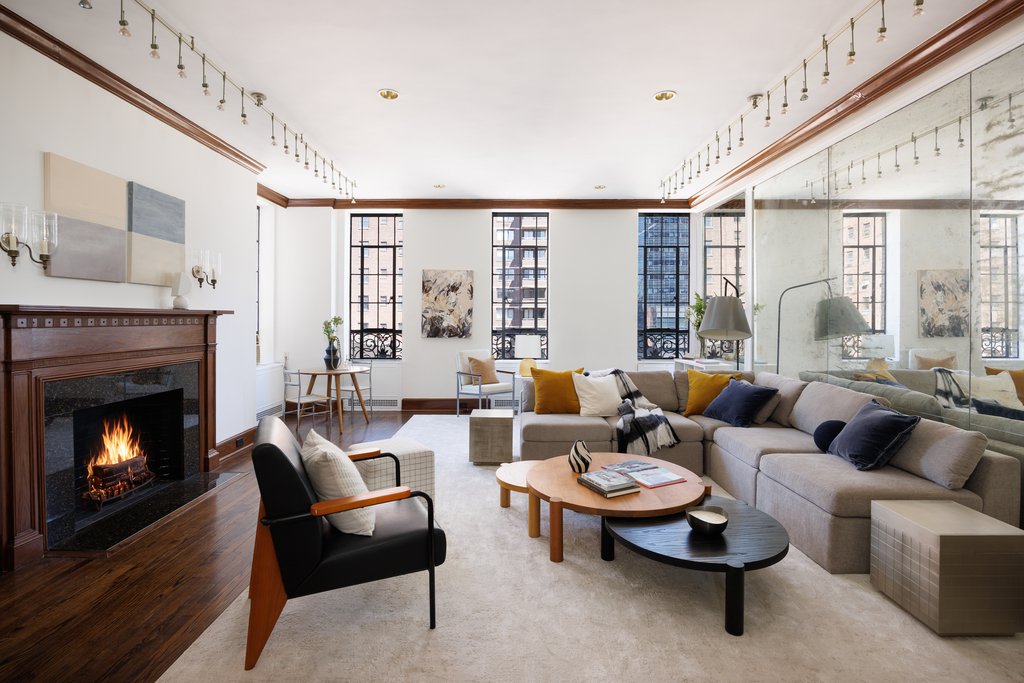 350 West 57th Street, Unit 19D