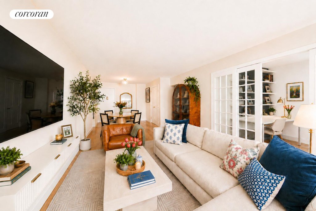16 West 16th Street, Unit 7RS