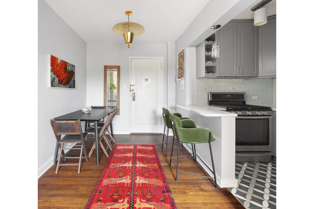 110 Ocean Parkway, Unit 3J photo 2