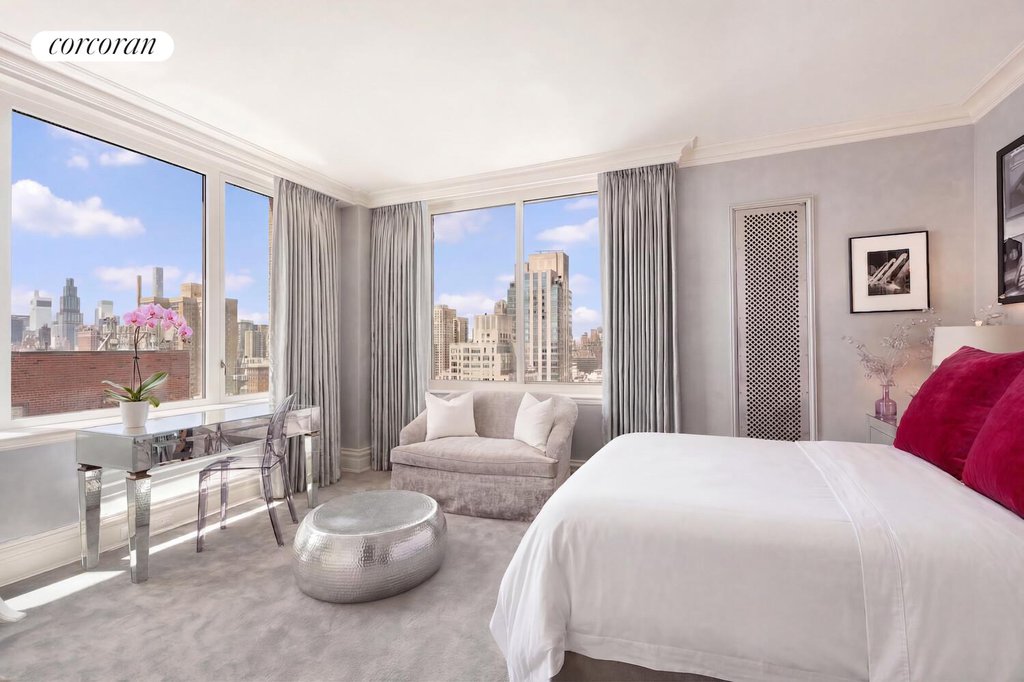 90 East End Avenue, Unit PH21 photo 11