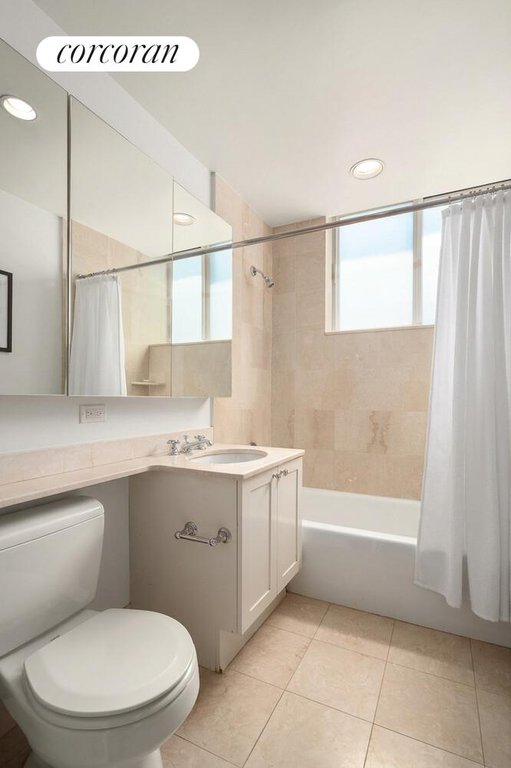90 East End Avenue, Unit PH21 photo 13