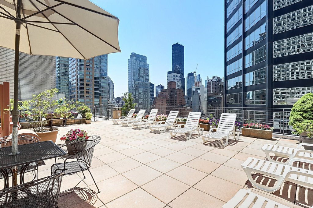 211 East 53rd Street, Unit 9L photo 13
