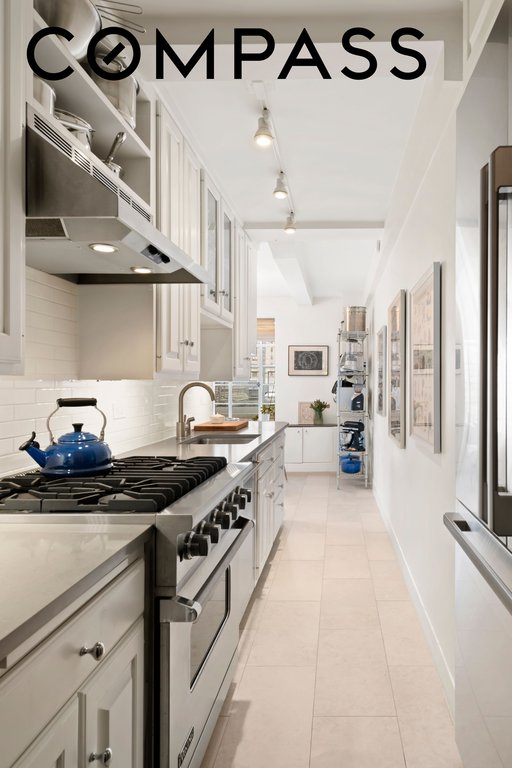 320 Central Park West, Unit 5L photo 5
