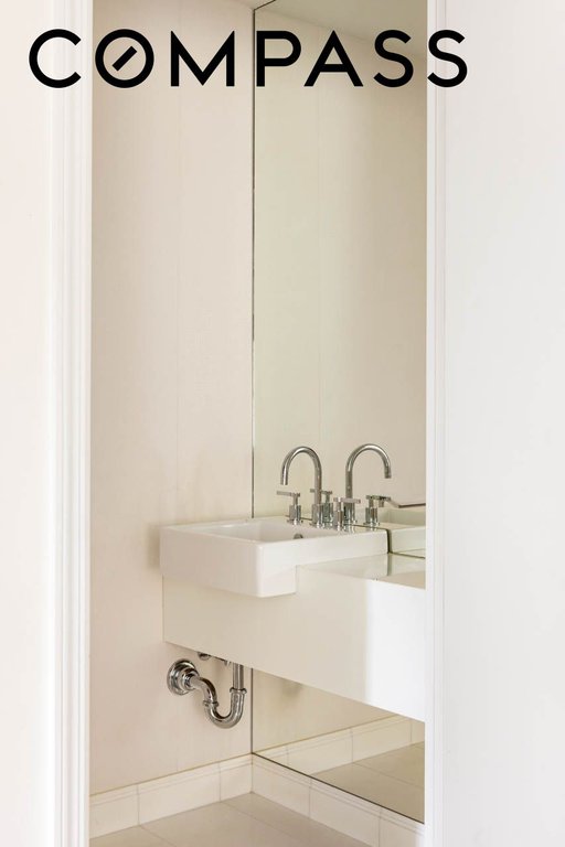 1 Lexington Avenue, Unit 5C photo 14