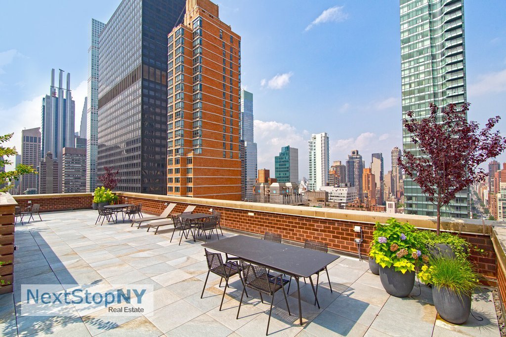 245 East 54th Street, Unit 16C photo 7
