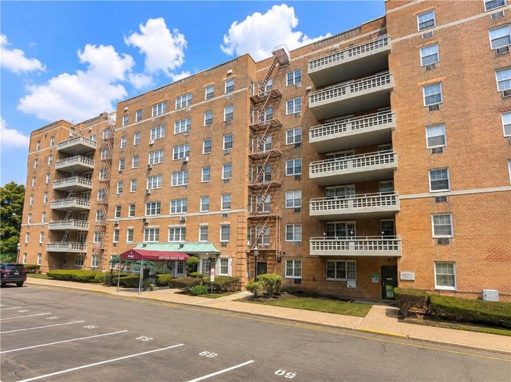 84-39 153rd Avenue, Unit 6B