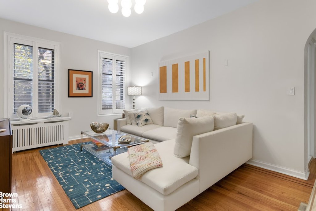225 Bennett Avenue, Unit 2D