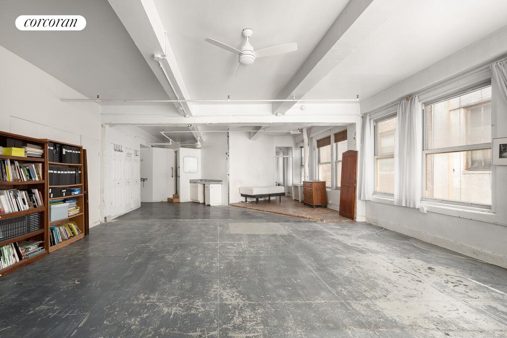 150 West 26th Street, Unit 903 photo 4