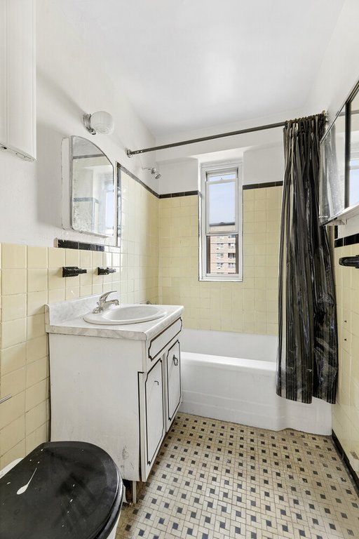 457 FDR Drive, Unit A1002 photo 4