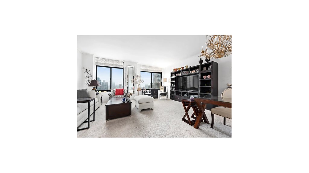 400 East 70th Street, Unit 3302