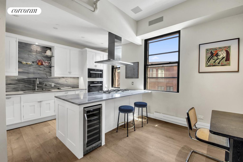 708 Greenwich Street, Unit 4/5F photo 3