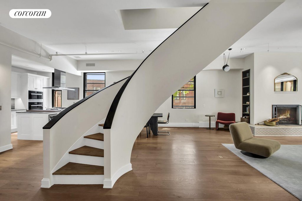 708 Greenwich Street, Unit 4/5F photo 7