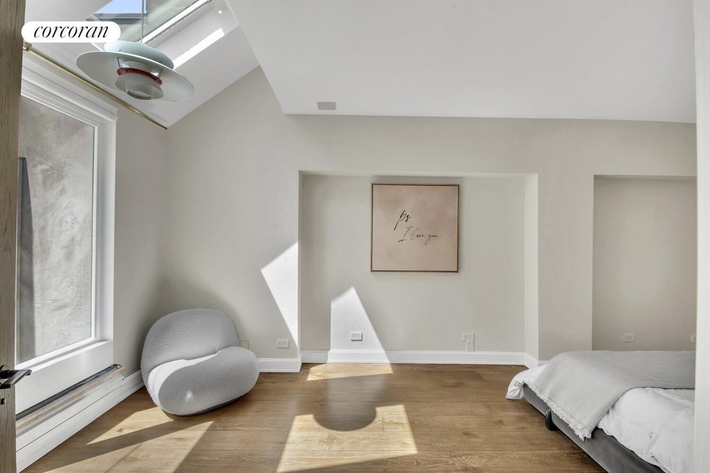 708 Greenwich Street, Unit 4/5F photo 10