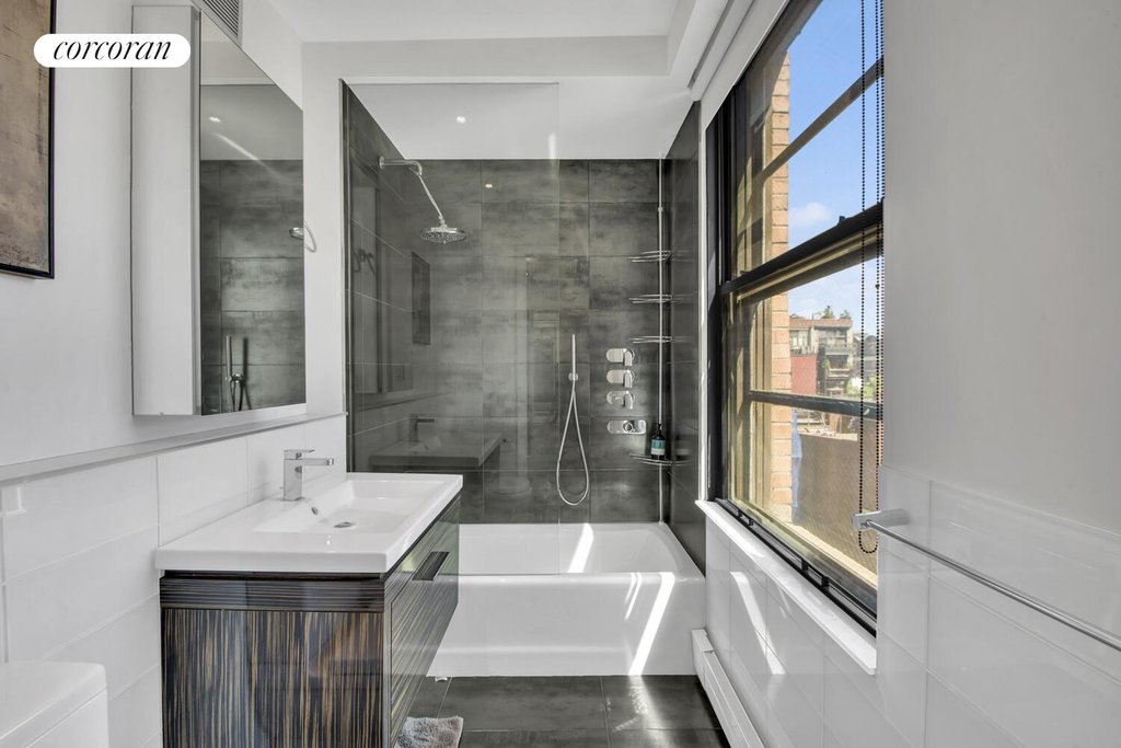 708 Greenwich Street, Unit 4/5F photo 14