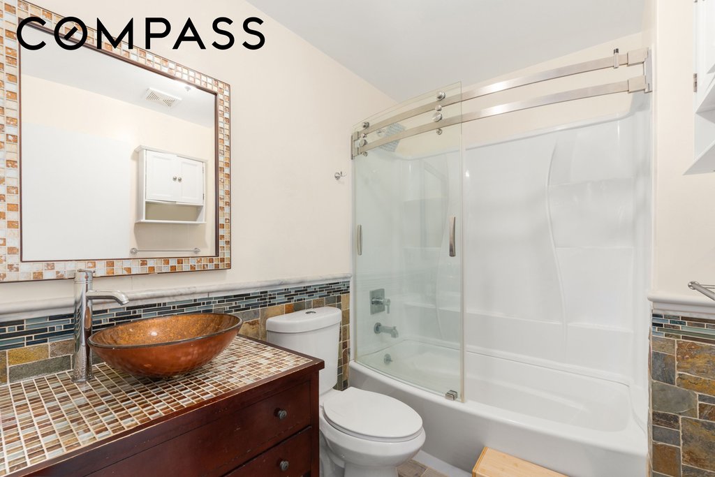 231 East 110th Street – For Sale photo 2