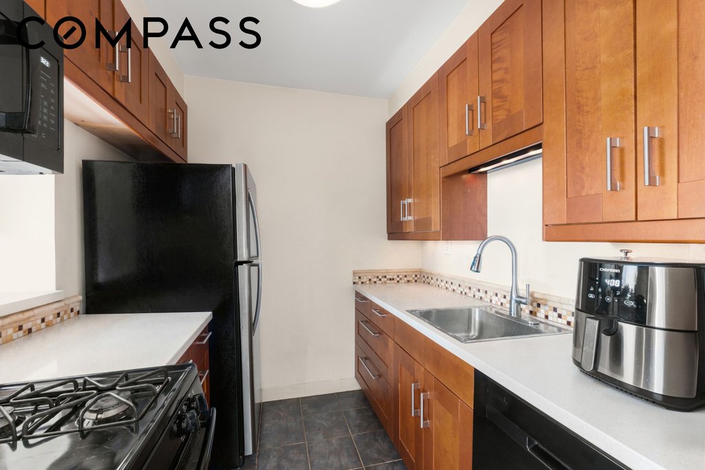 231 East 110th Street – For Sale photo 7