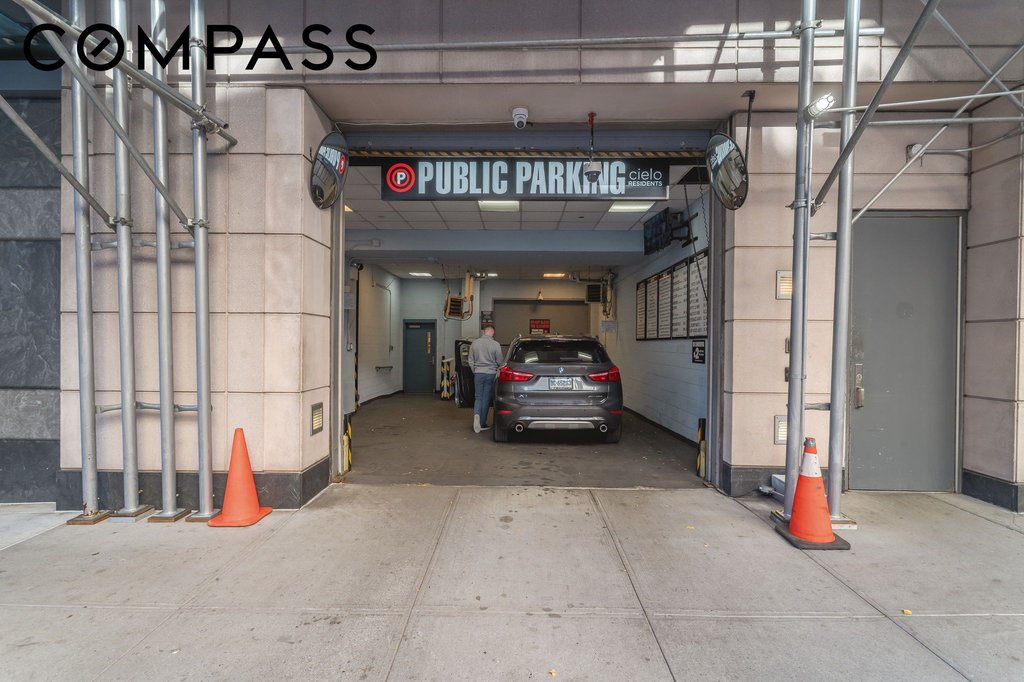 450 East 83rd Street, Unit 5F photo 7