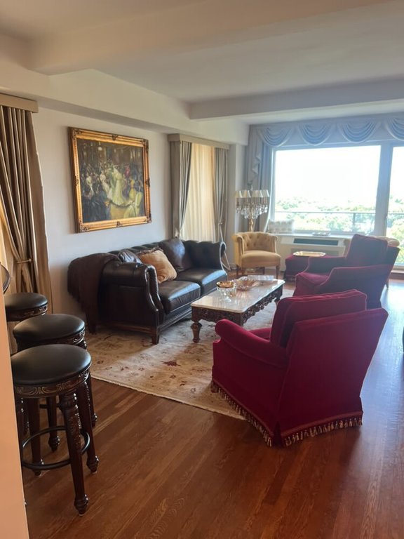 40 Central Park South, Unit 19C photo 3