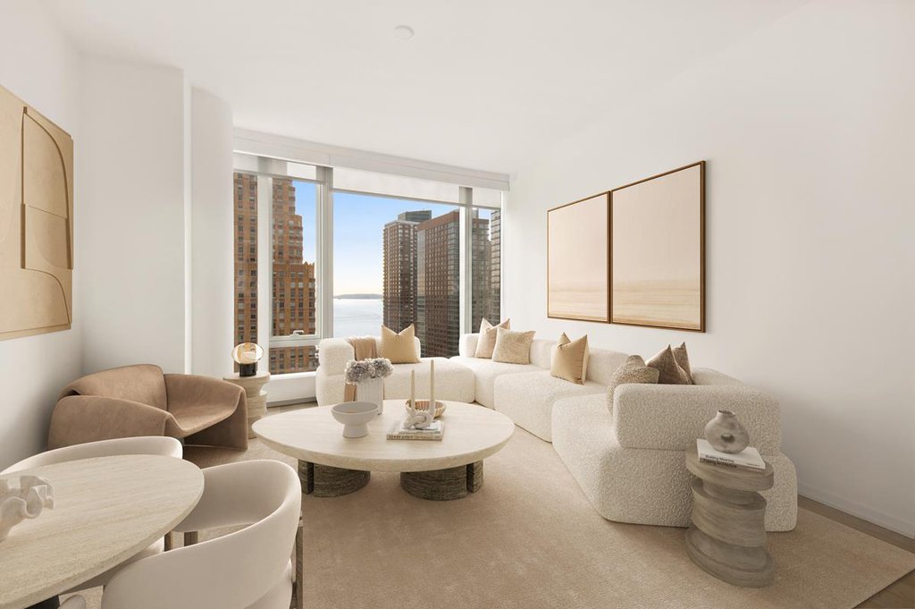 50 West Street, Unit 15B