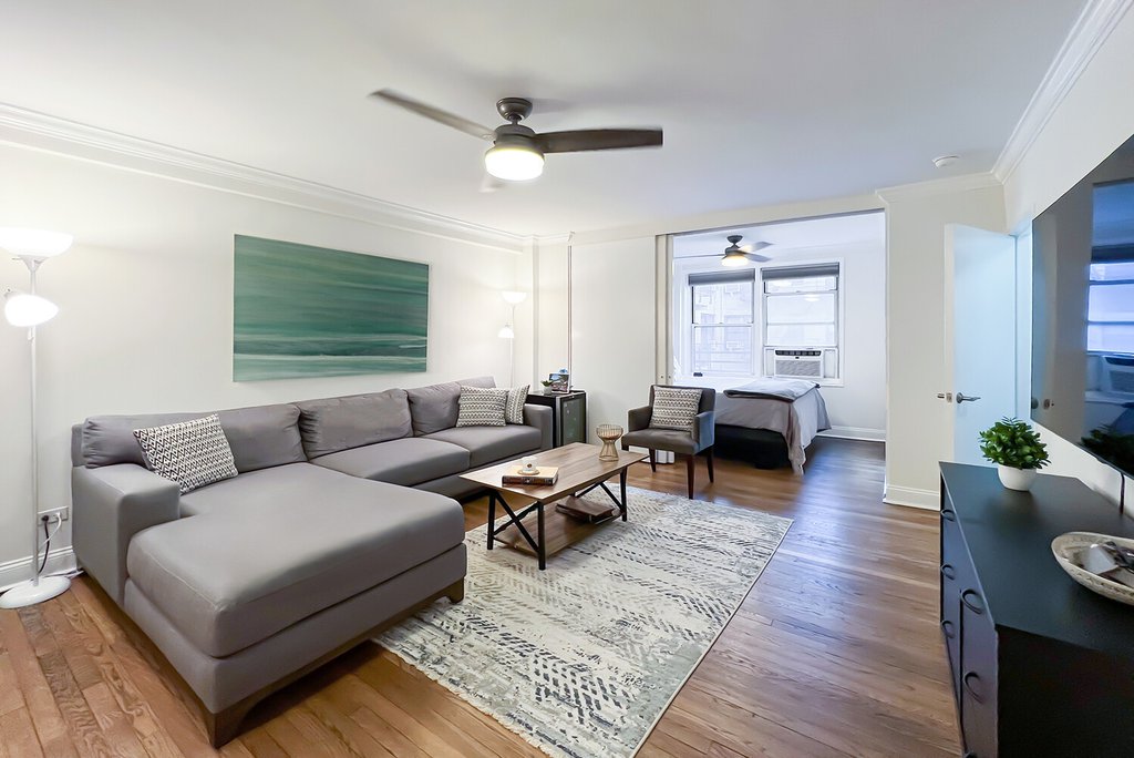 60 East 9th Street, Unit 441