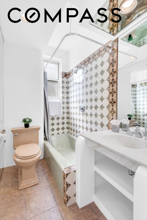 136 East 36th Street, Unit 11F photo 6