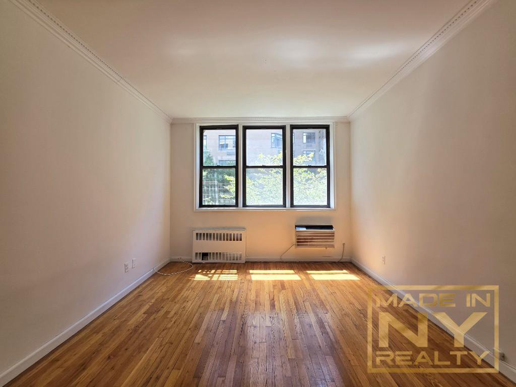 171 East 77th Street, Unit D3