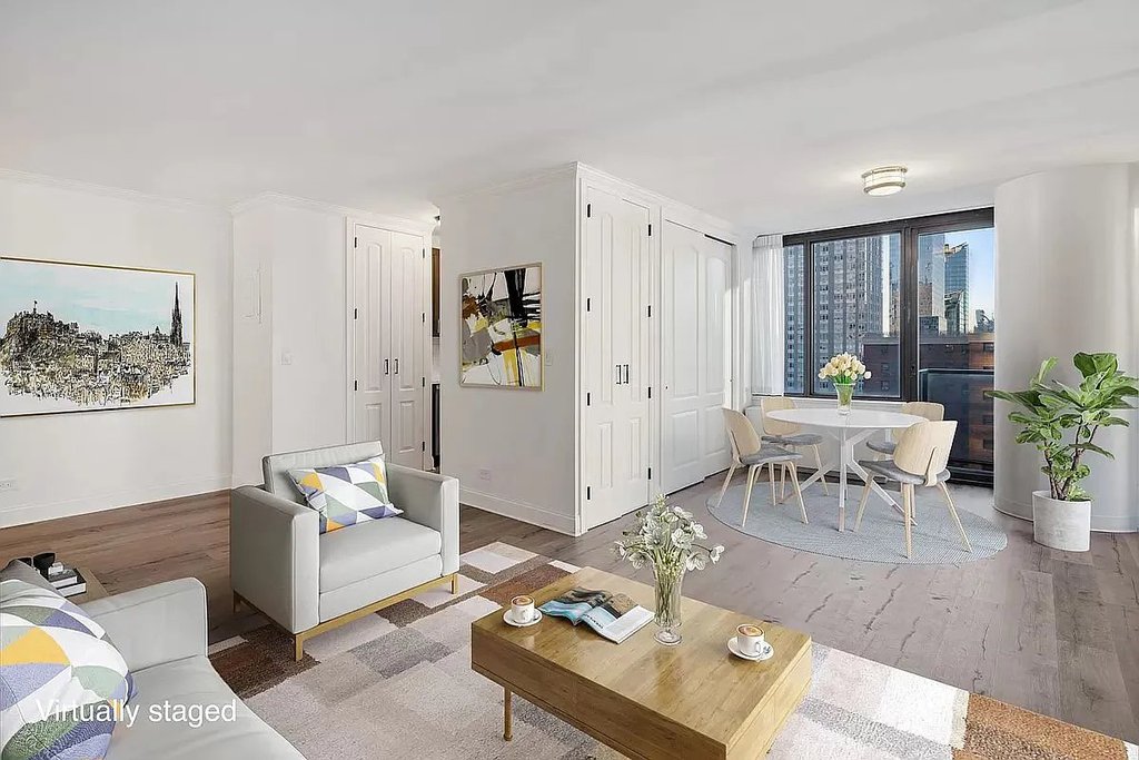 161 West 61st Street, Unit Apt11C photo 4