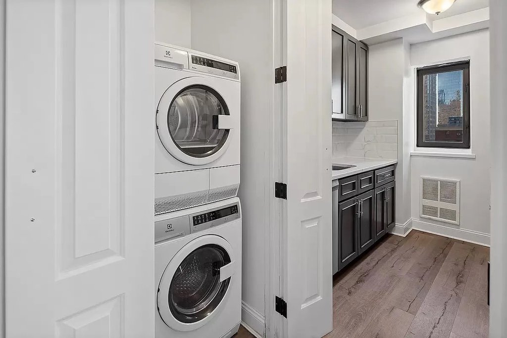 161 West 61st Street, Unit Apt11C photo 12
