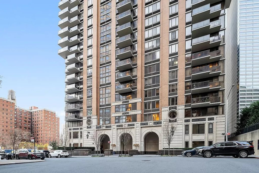 161 West 61st Street, Unit Apt11C photo 19