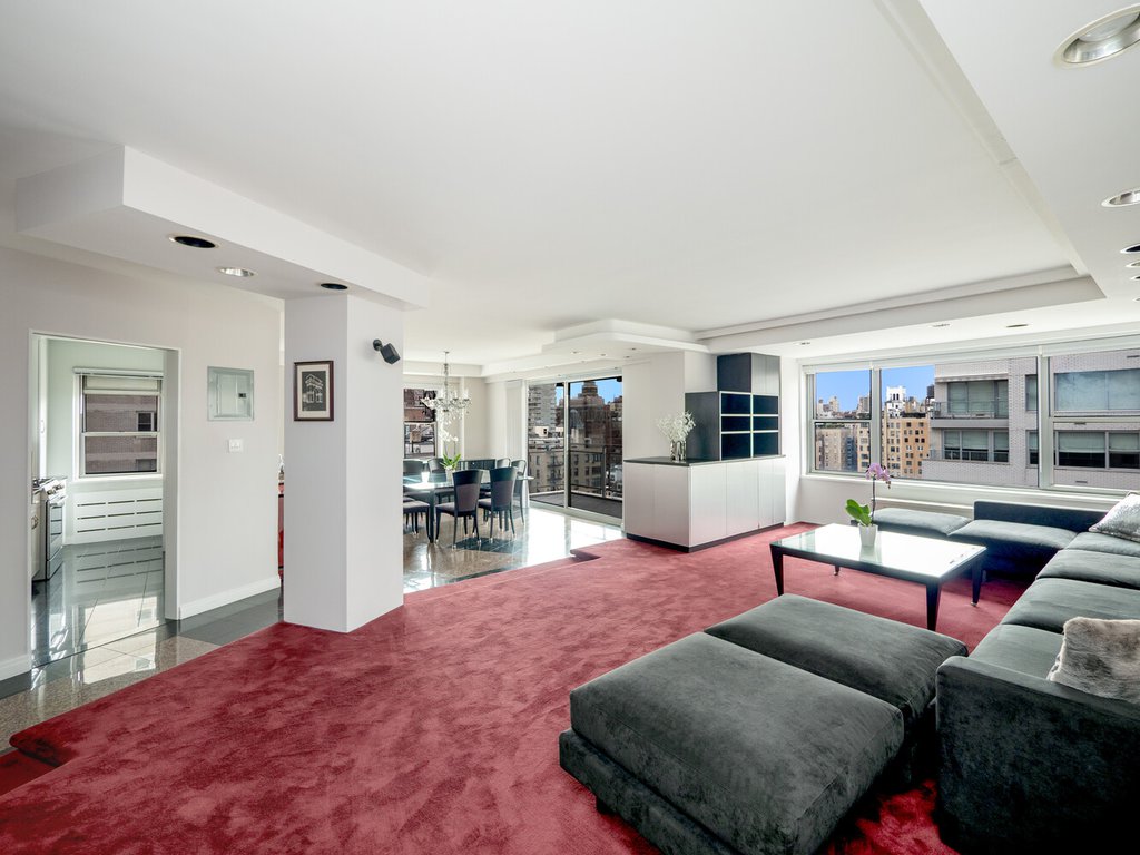 150 East 69th Street, Unit 16P