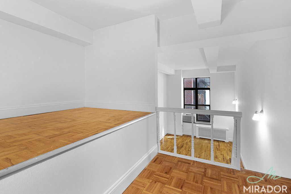 43 West 16th Street, Unit 2G photo 4