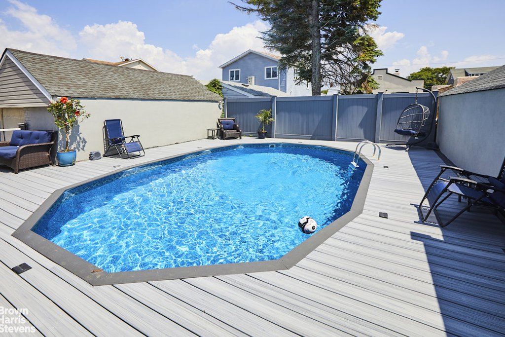 542 Beach 129th Street
