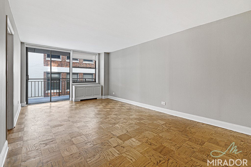 330 East 39th Street, Unit 10M