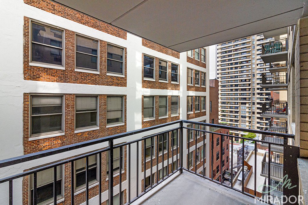 330 East 39th Street, Unit 10M photo 9
