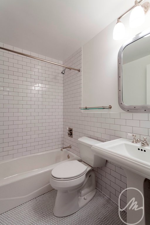 330 East 39th Street, Unit 31E photo 3