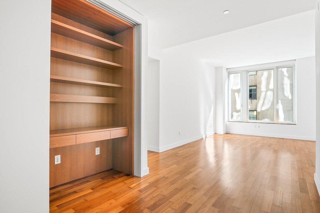 15 William Street, Unit 11F