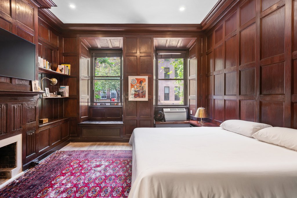 151 East 62nd Street, Unit 2A photo 2