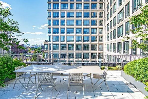 550 Vanderbilt Avenue, Unit 210 photo 19
