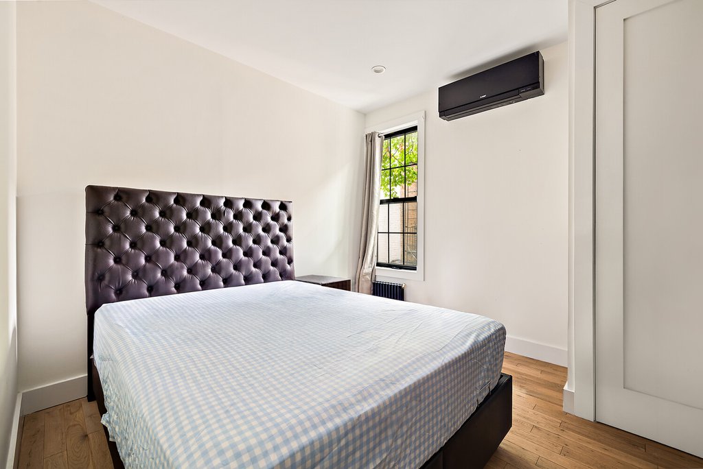 582 East 28th Street, Unit 3FAMILY photo 9