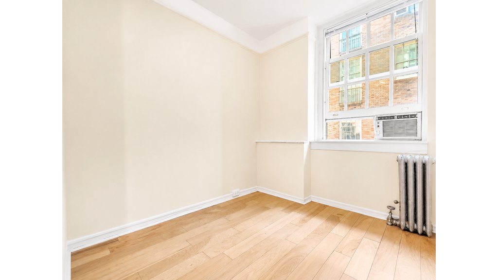 516 East 78th Street, Unit 4D photo 6